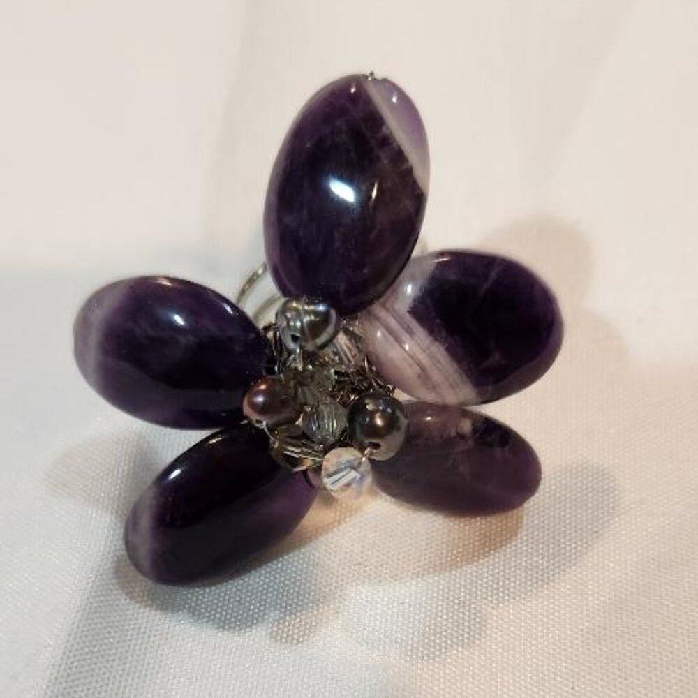 Vintage Flower shaped Ring made with Chevron Amethyst